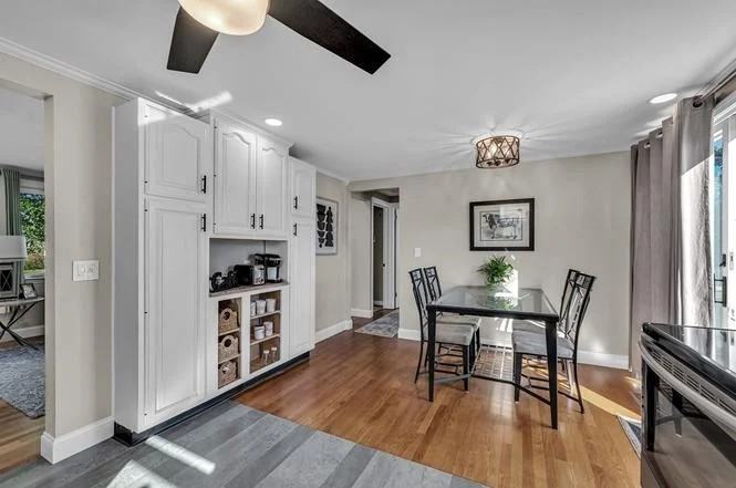 39 Rita St - Photo 5 of 16