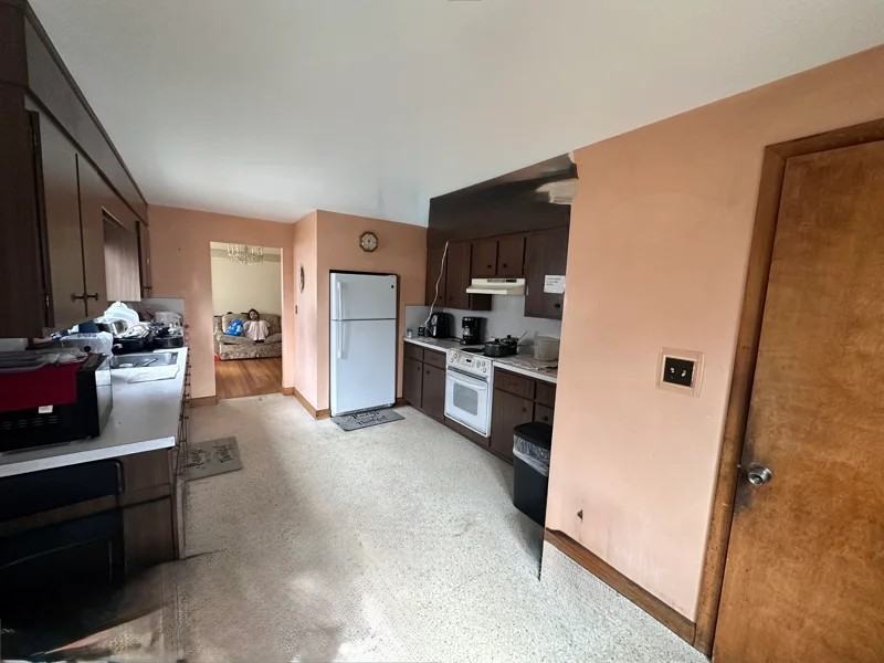 91 Waverly St #2 - Photo 2 of 20