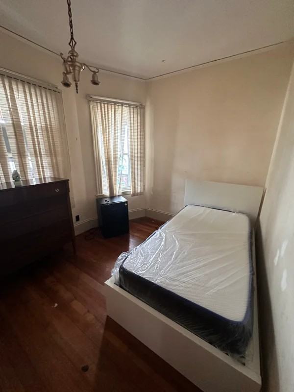 91 Waverly St #2 - Photo 6 of 20