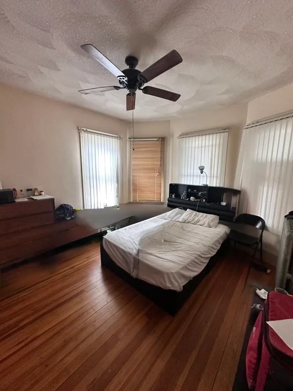 91 Waverly St #2 - Photo 7 of 20