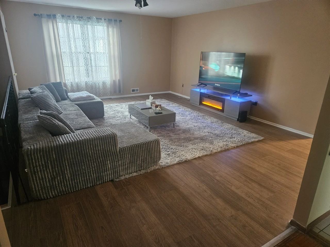 222 Orlando St - Photo 3 of 14