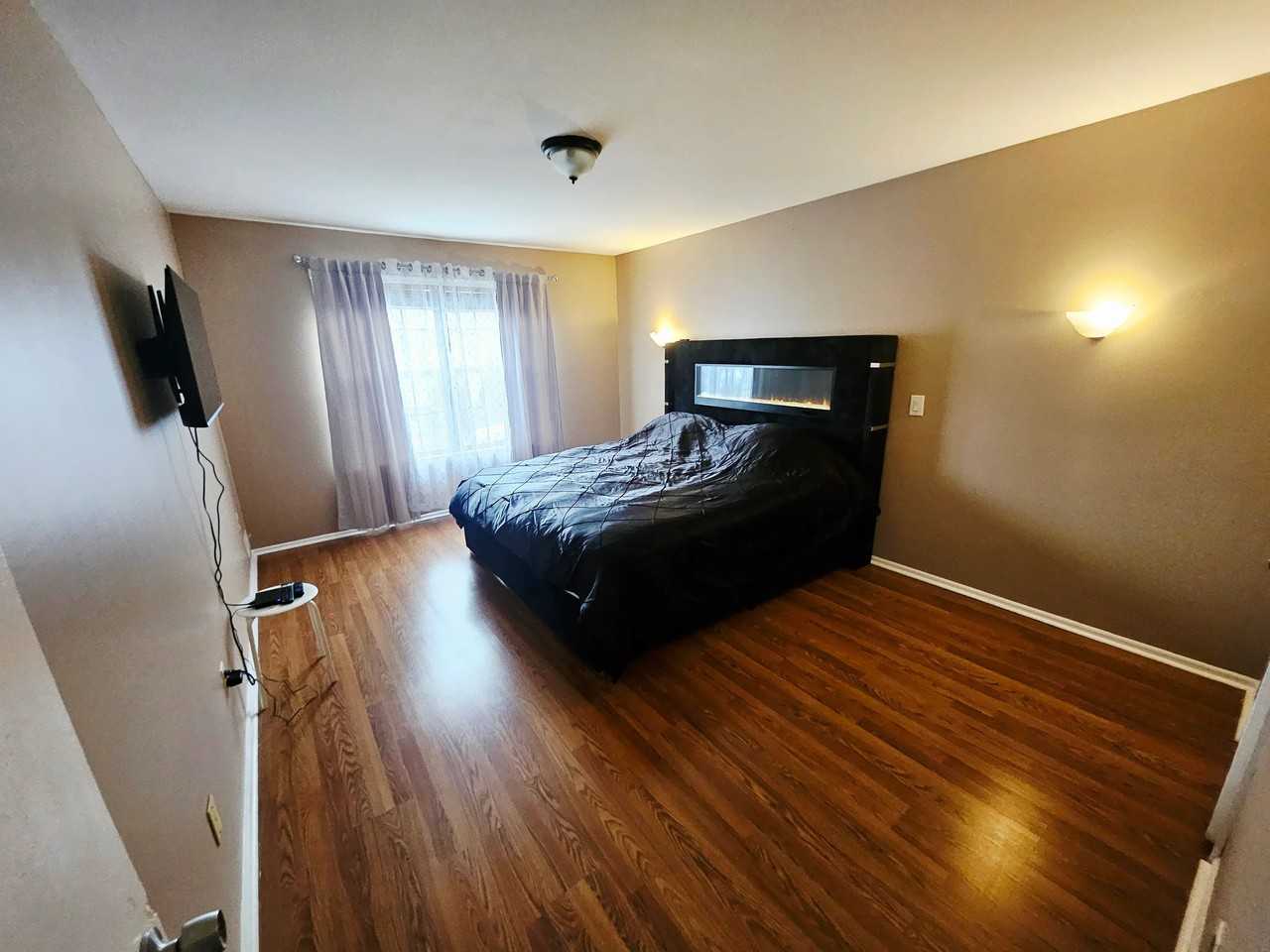 222 Orlando St - Photo 4 of 14