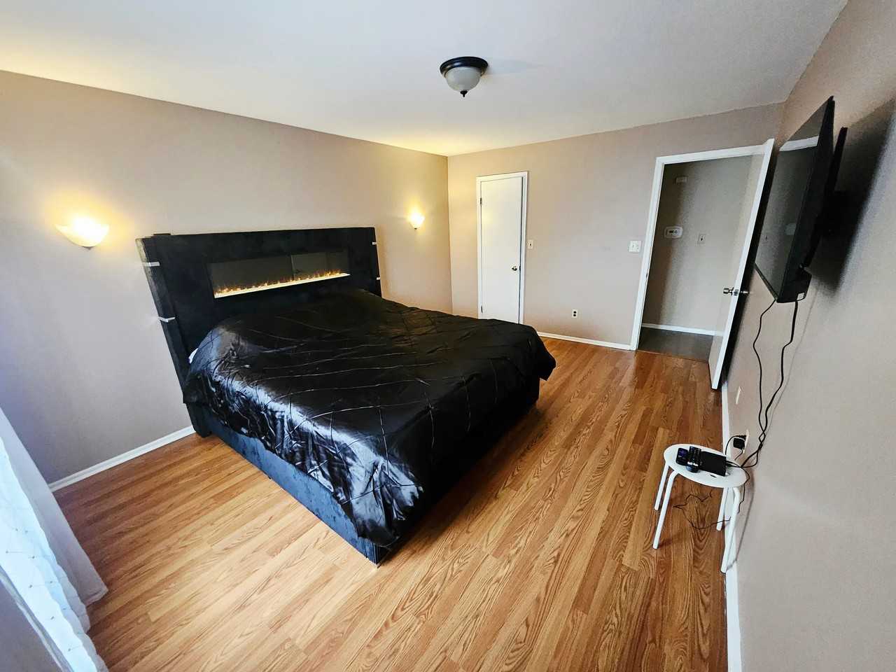 222 Orlando St - Photo 5 of 14