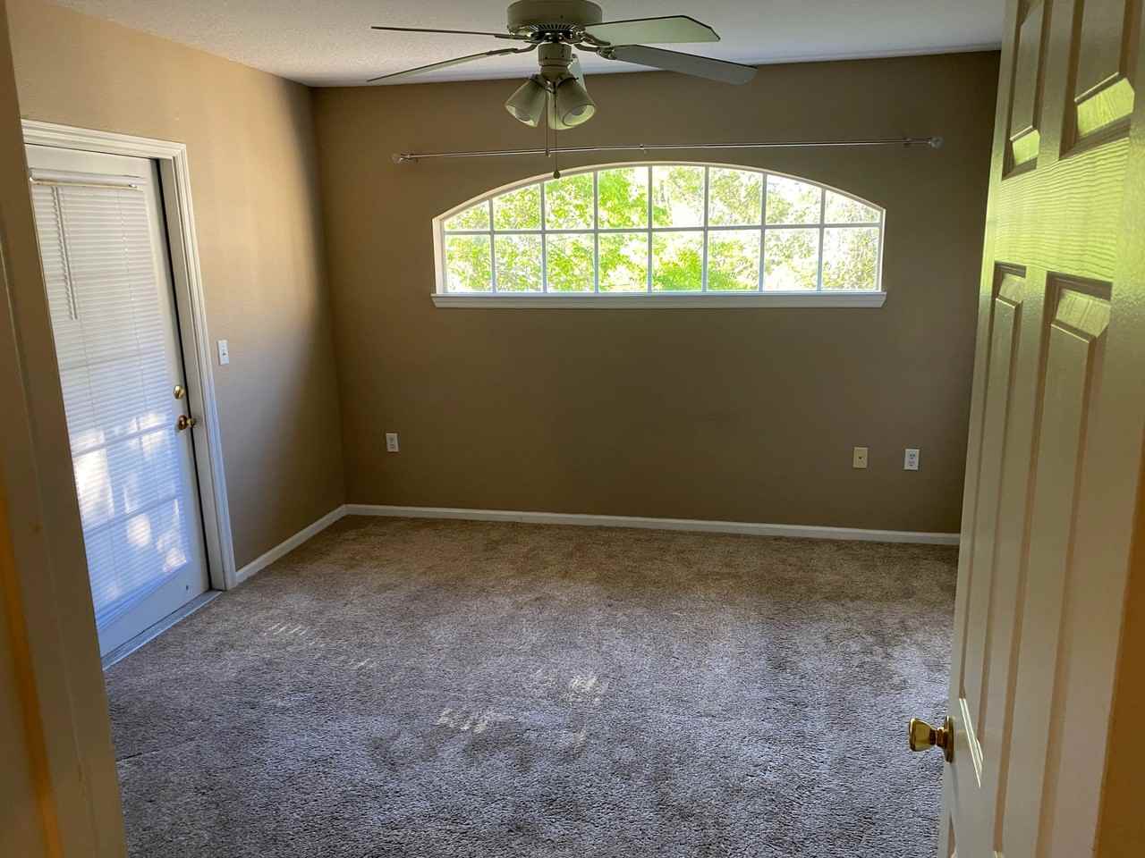 1655 Theo St #2221 - Photo 5 of 9