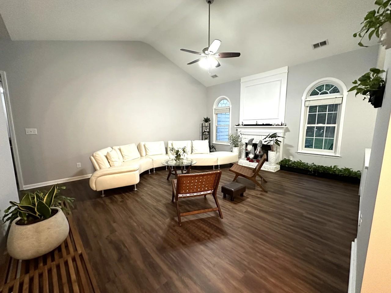 8506 Forest Shadow Cir - Photo 2 of 20