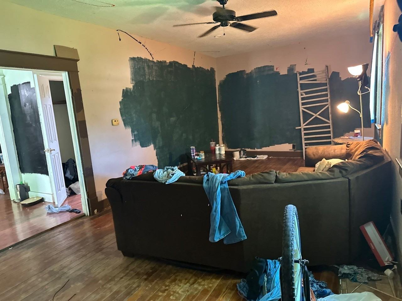 805 S Hickory St - Photo 4 of 16