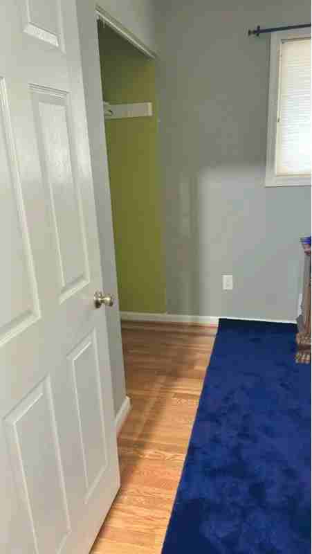 4240 Sideburn Rd - Photo 6 of 15