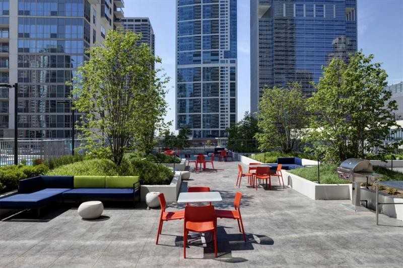 332 E Wacker Dr - Photo 7 of 11