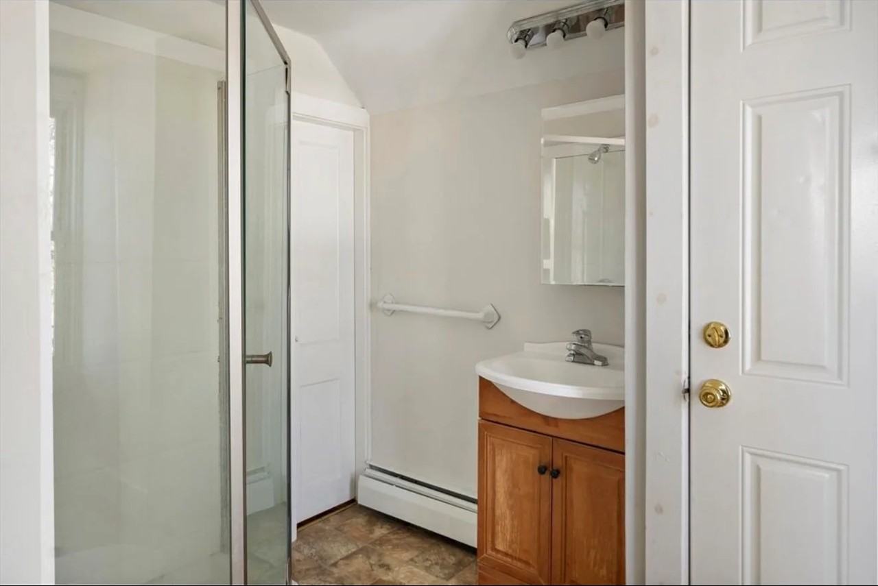 11 Evelyn St #3 - Photo 3 of 12