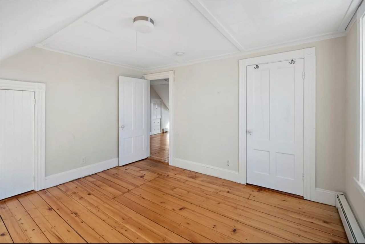 11 Evelyn St #3 - Photo 4 of 12