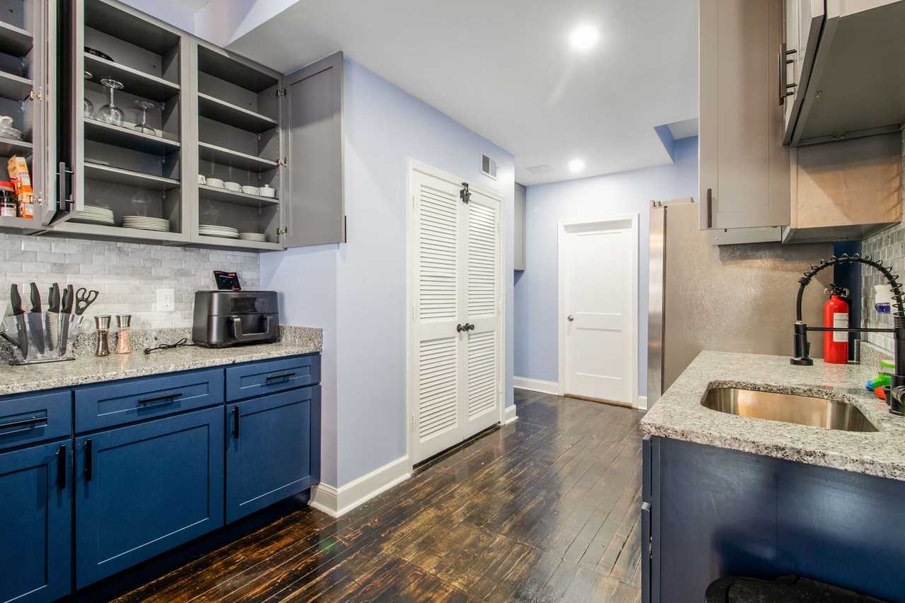 1232 West Lafayette Avenue #E3 - Photo 5 of 8