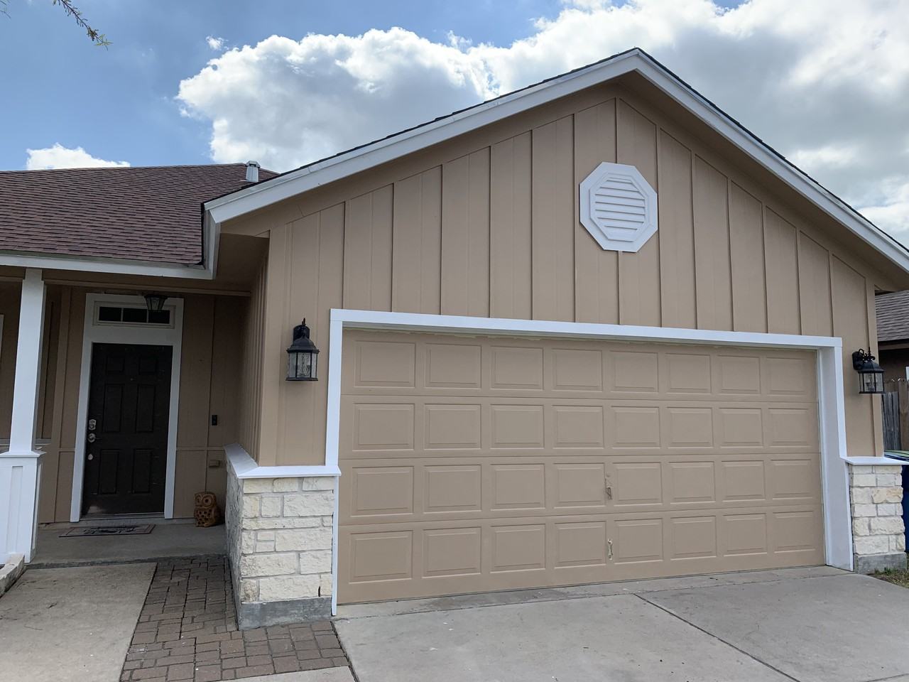 1131 Livermore St #NA - Photo 3 of 17