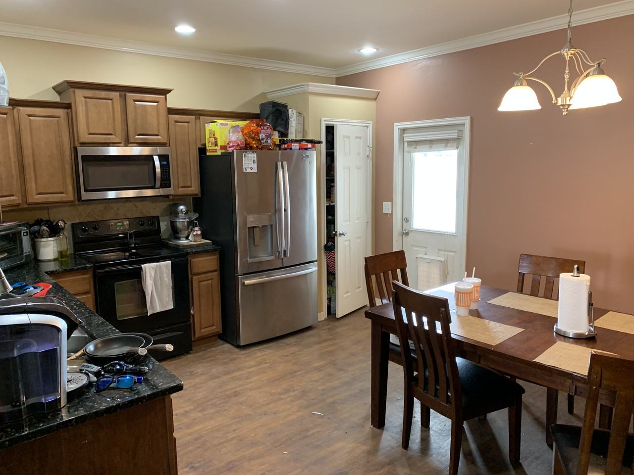 1131 Livermore St #NA - Photo 5 of 17