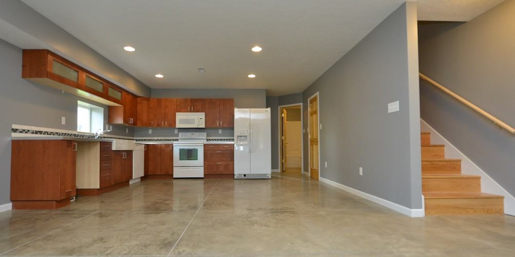 315 Johnson St #A - Photo 4 of 16