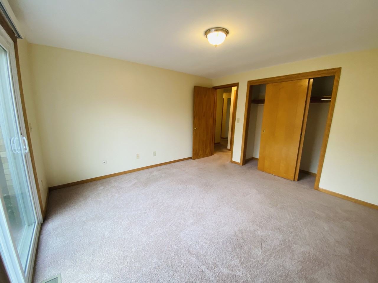 7145 Starcliff Ave Nw #4 - Photo 7 of 20