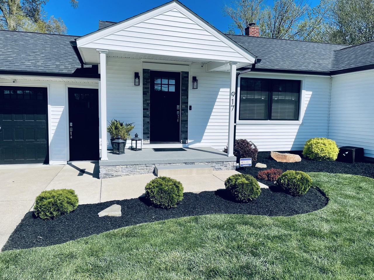 917 Woodlawn Ave #NA - Photo 3 of 25