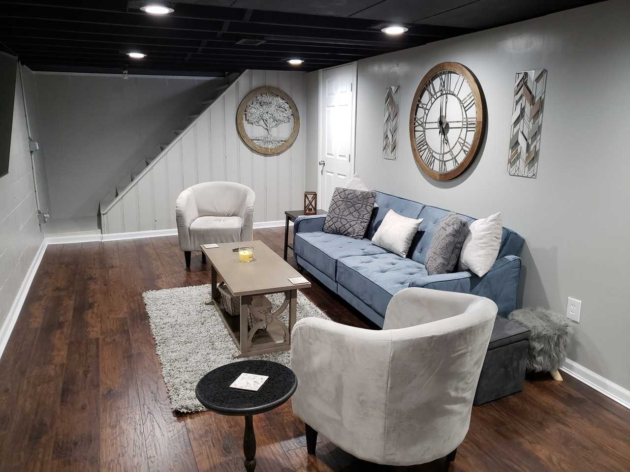 917 Woodlawn Ave #NA - Photo 4 of 25