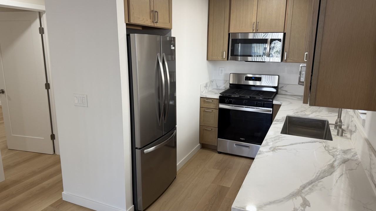 4326 Oregon St #1 - Photo 2 of 19