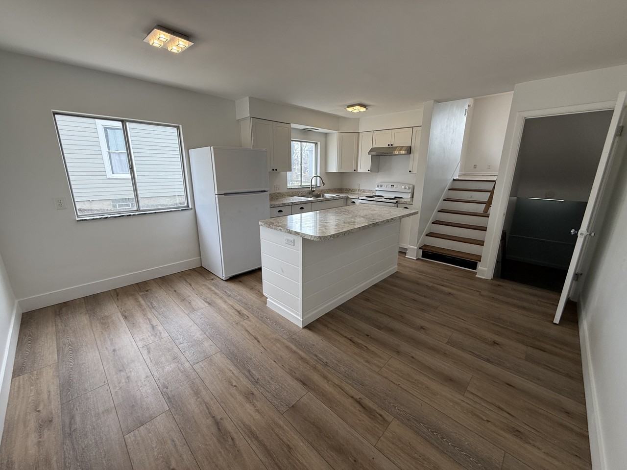 15 W York St #NA - Photo 2 of 11