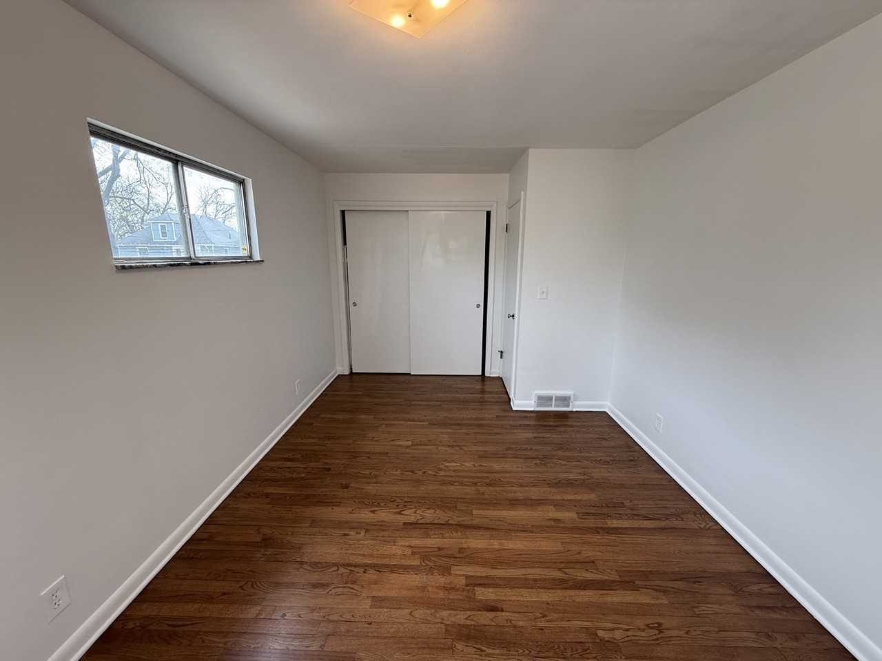 15 W York St #NA - Photo 5 of 11