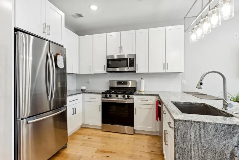 717 S 51st St #2 - Photo 2 of 8