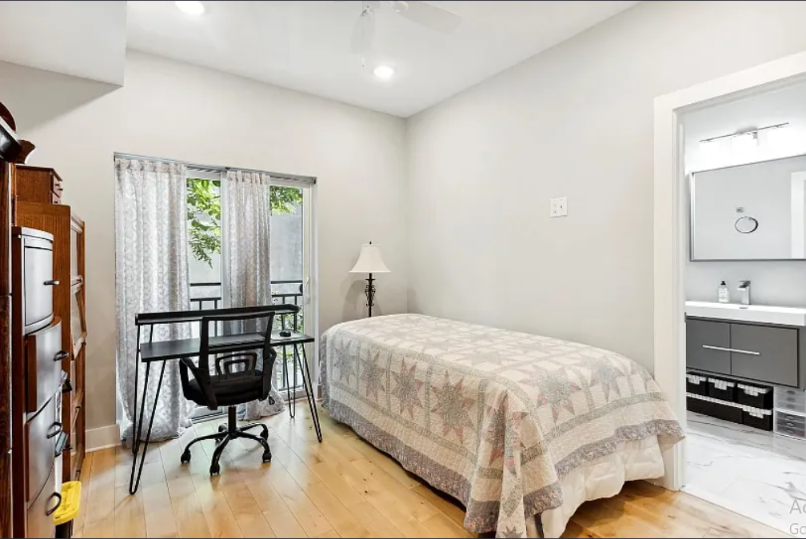 717 S 51st St #2 - Photo 6 of 8