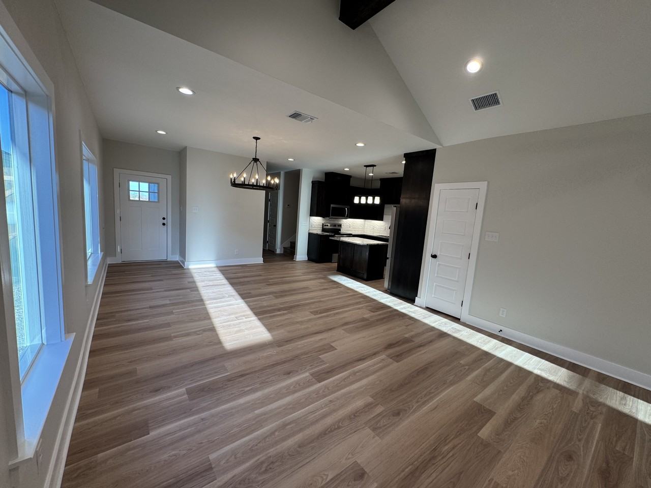 3310 Edgewood Dr #NA - Photo 6 of 12