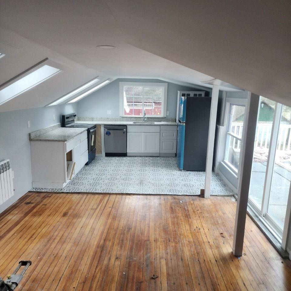 264 Naubuc Ave #266 - Photo 3 of 10