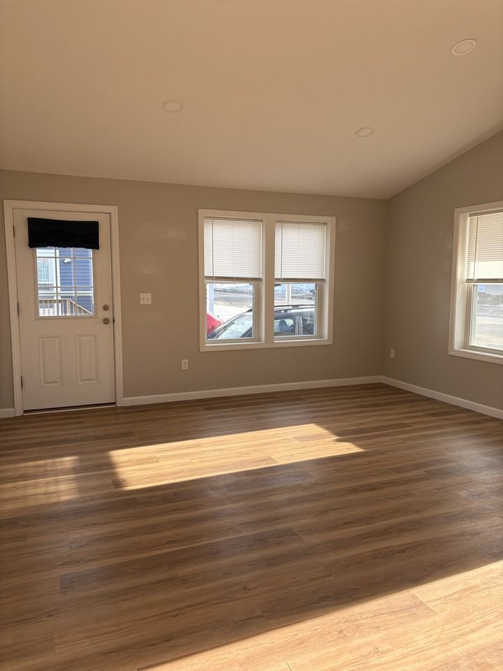 598 Main St #NA - Photo 2 of 25