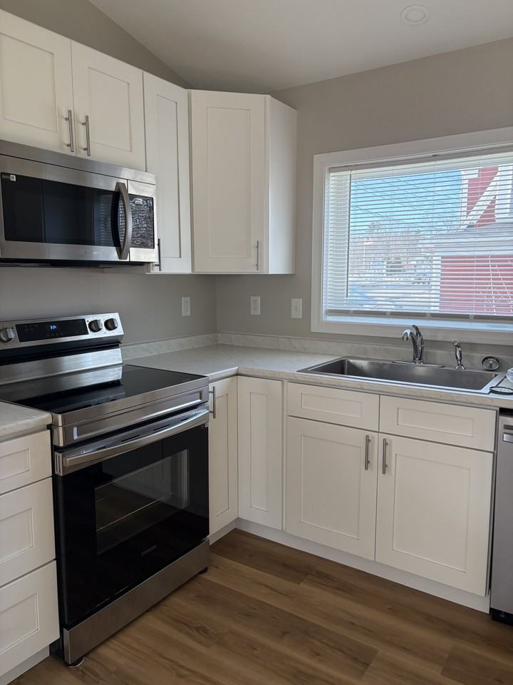 598 Main St #NA - Photo 7 of 25