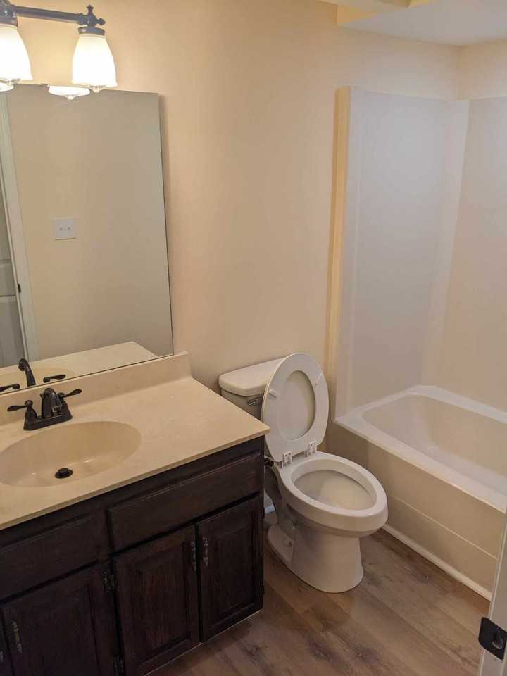 102 Saint Andrews Ln #NA - Photo 6 of 17