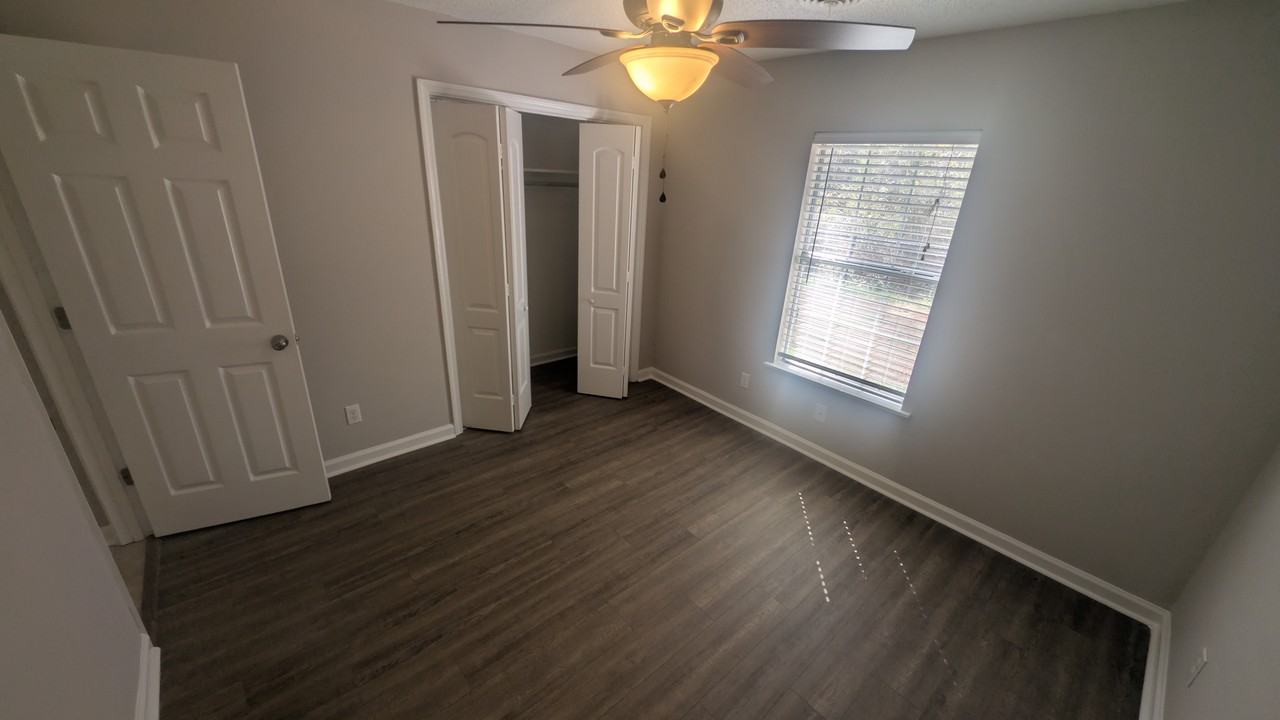 2610 Temperance Dr #NA - Photo 3 of 10