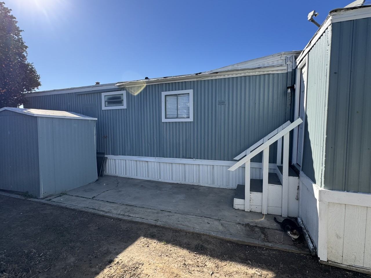 63 Ernie St #NA - Photo 3 of 3