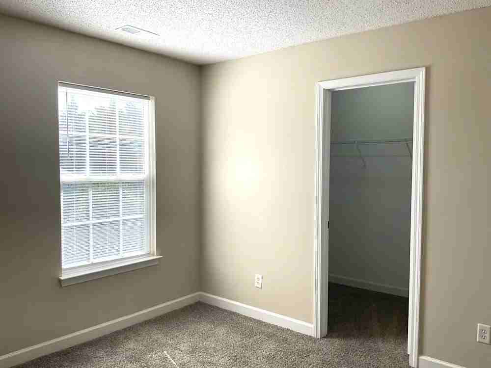 2306 Jacobs Ct #NA - Photo 3 of 8