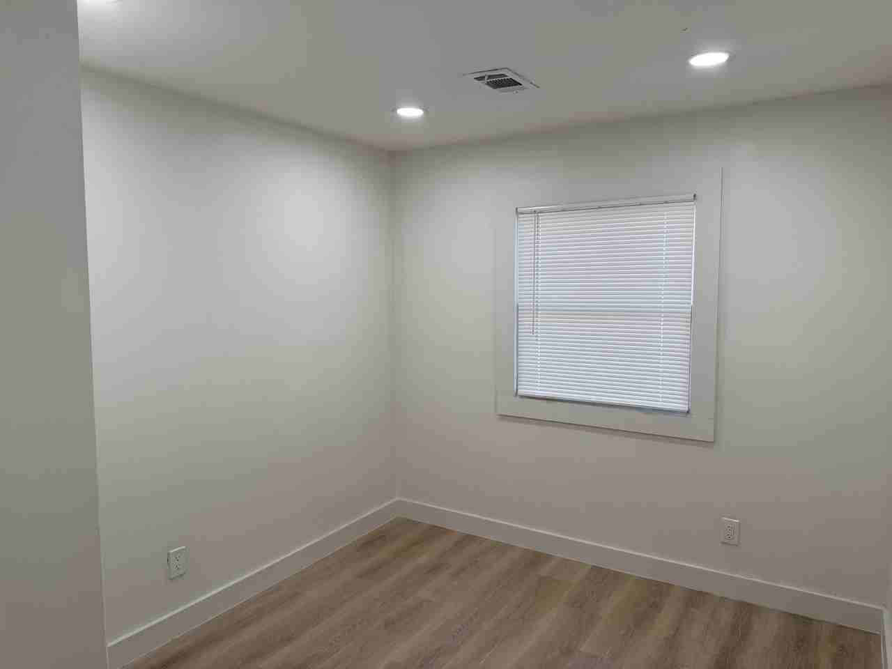 1777 Bond Dr Sw #NA - Photo 4 of 12