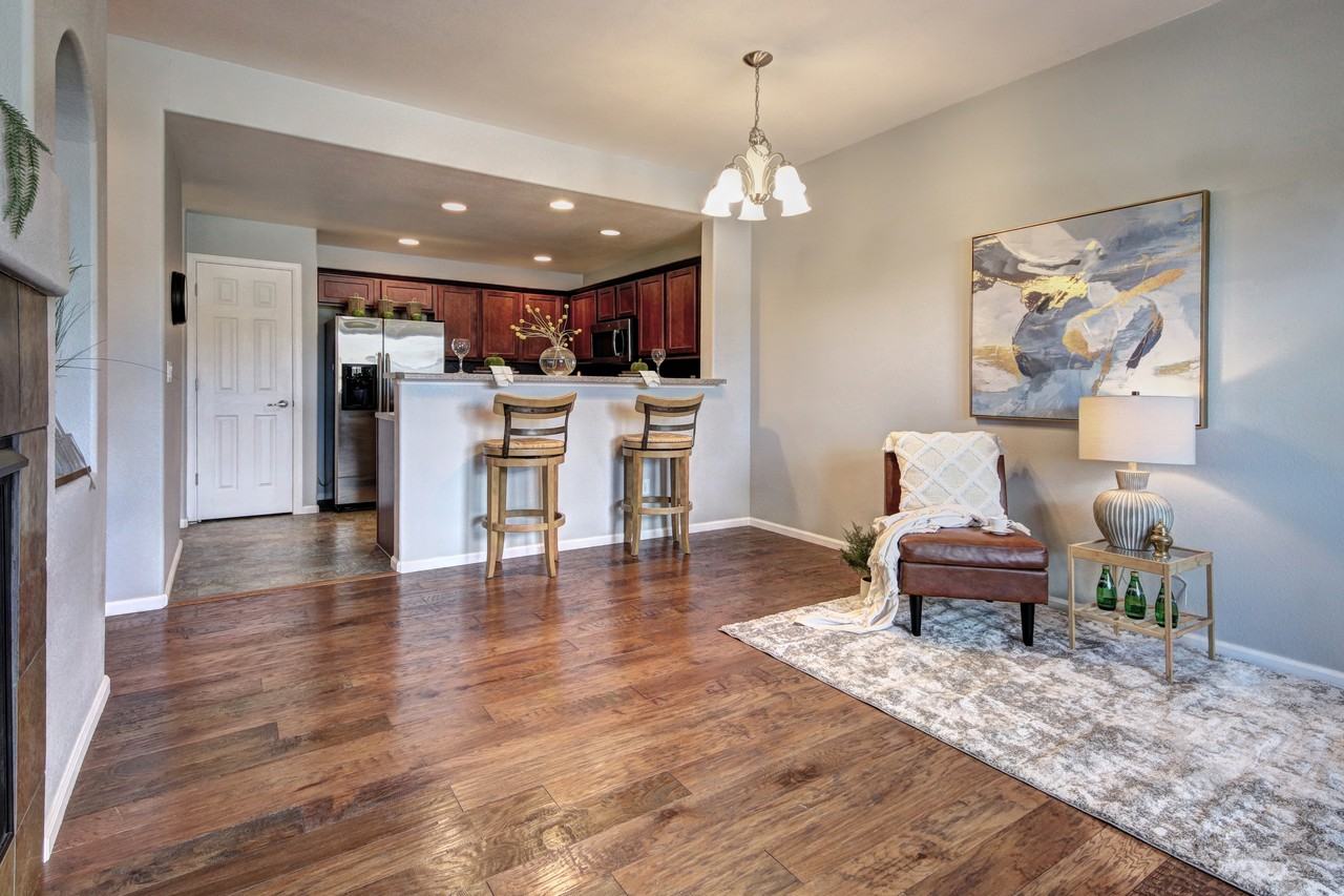 8784 Eckberg Hts - Photo 5 of 23