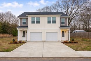 228 Hillcrest Dr - Photo 1 of 1