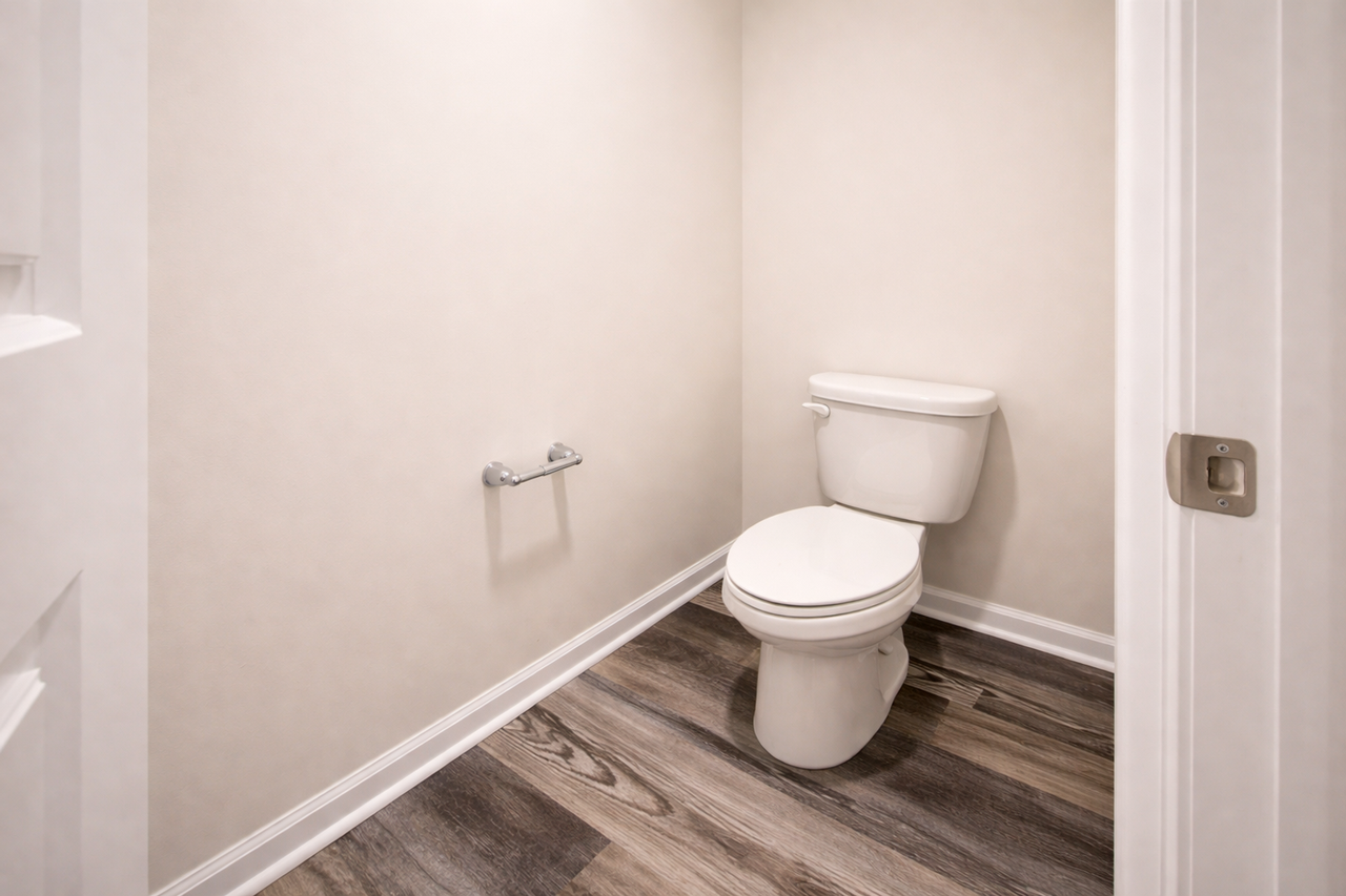 228 Hillcrest Dr - Photo 7 of 15