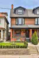 featured image of 213 Grace Street