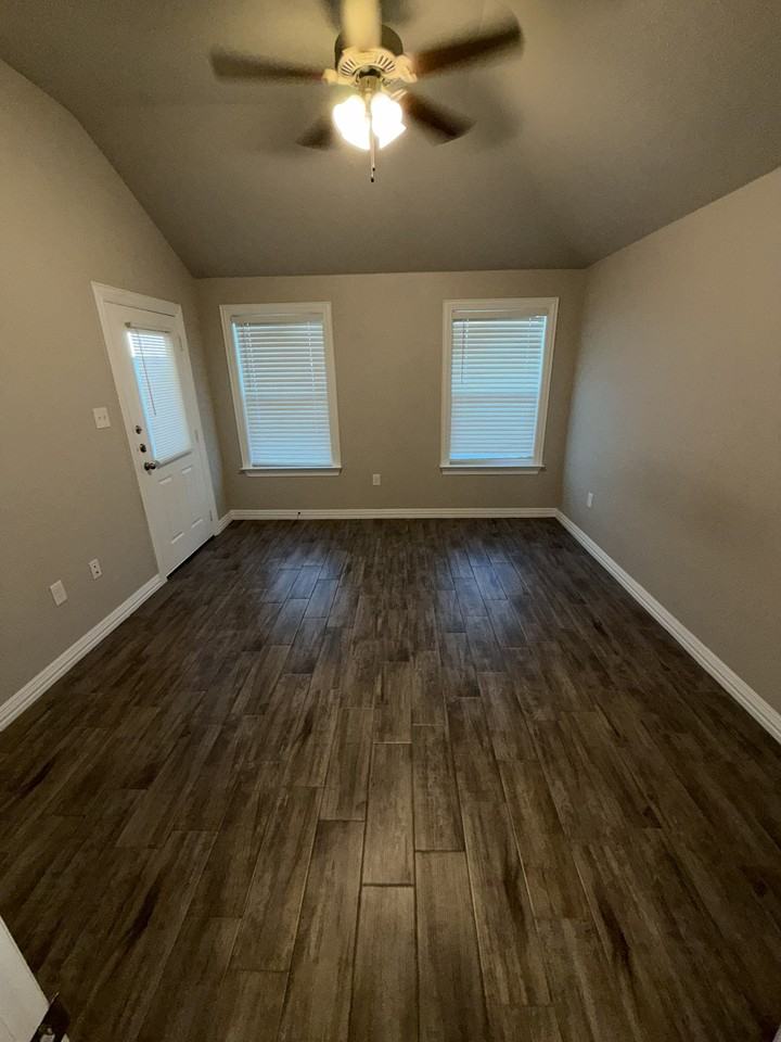 3350 South 13th Street - Photo 7 of 9