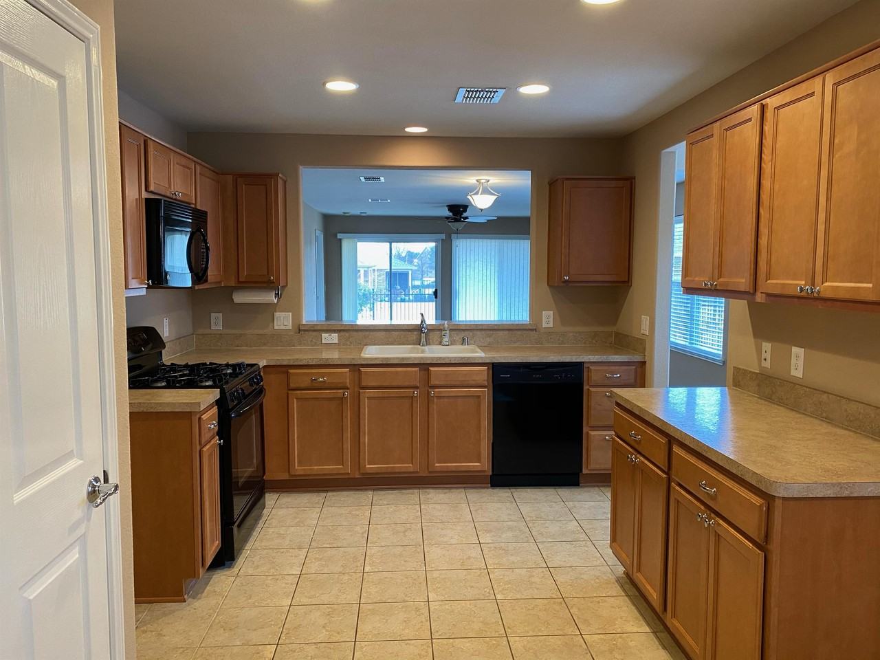 249 Cascata Dr #1 - Photo 5 of 16