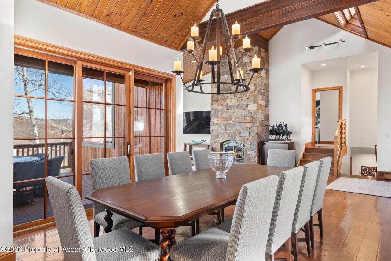 364 Ridge Rd - Photo 7 of 50