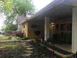 featured image of 101 S West Ave #A1