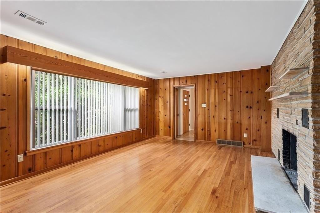 1201 N Woolsey Ave - Photo 4 of 20