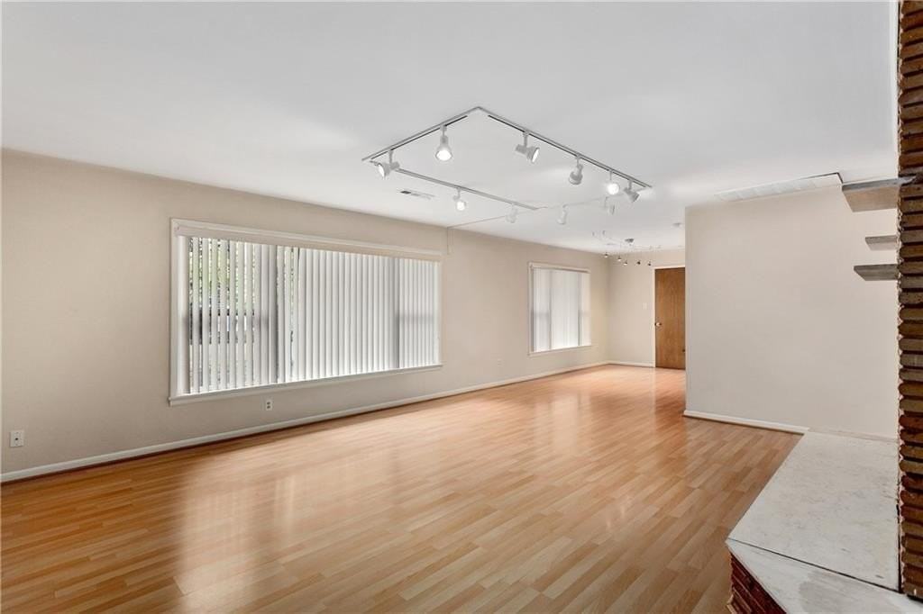 1201 N Woolsey Ave - Photo 7 of 20