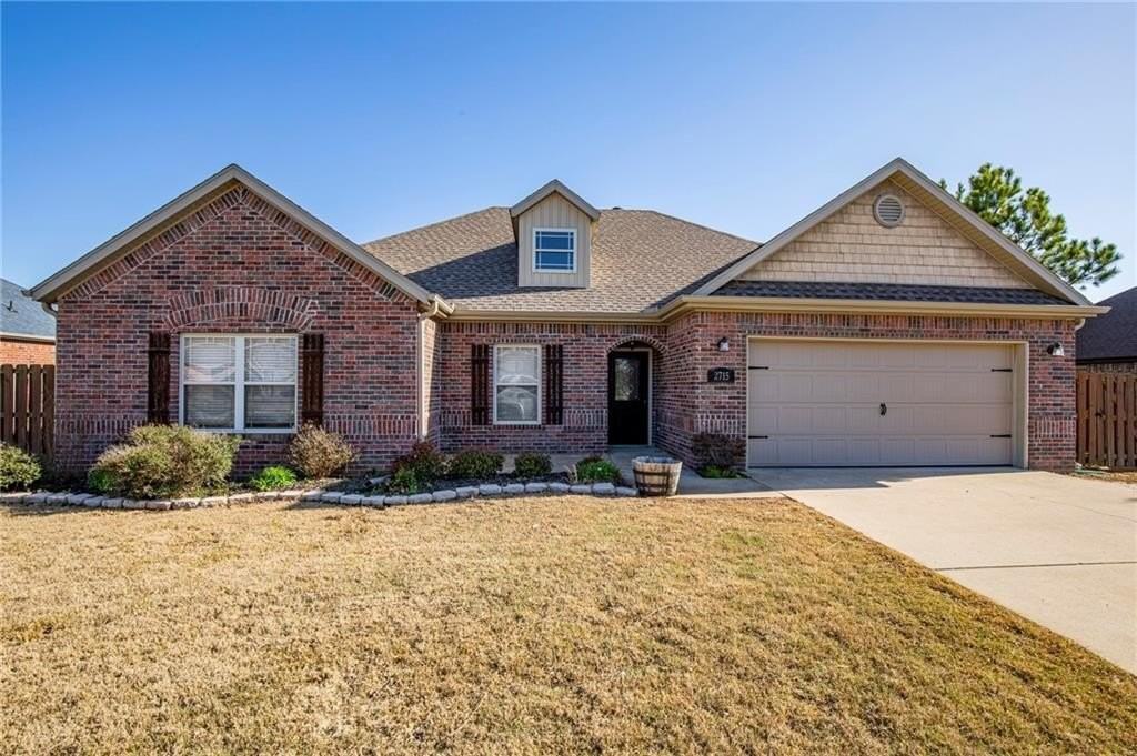 2715 W Vanike Dr - Photo 3 of 26