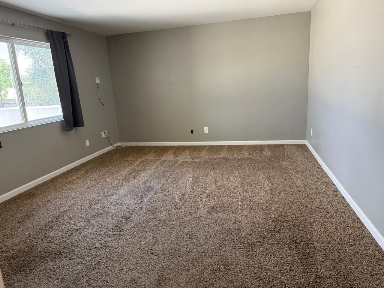 8244 E Valley Vista Dr - Photo 4 of 6