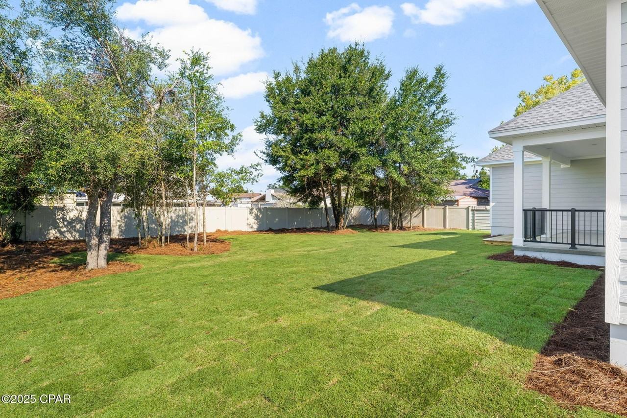 2963 Frankford Ave - Photo 3 of 20