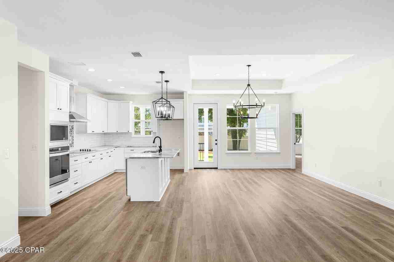 2963 Frankford Ave - Photo 7 of 20