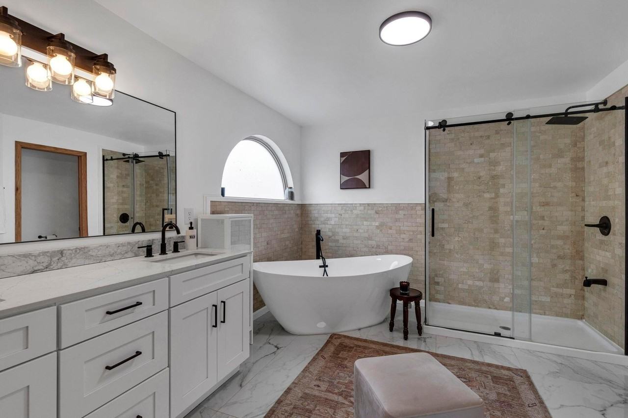 2639 Berber St - Photo 4 of 50